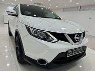 Nissan Qashqai 2.0 CVT Sunroof 2016 White Sunroof Rear Entertainment
